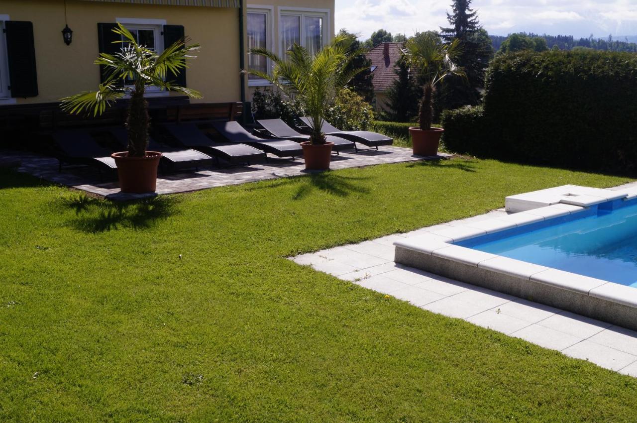 Pension Dobernig - Contactless Check In/Stay Klagenfurt am Woerthersee Exterior foto